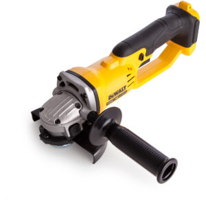 DEWALT DCG412N-XJ CORNER WHEEL SOLO Powerful DEWALT cooling engine with fan and replaceable brushes for maximum power and durability. Steel conical gears provide the highest